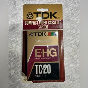 TDK Super Avilyn Compact Video Cassette E-HG Extra High Grade TC-20 VHSC…